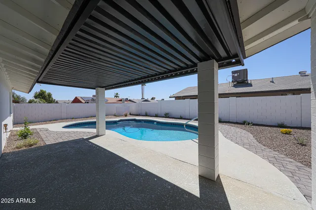 $2,995 | 11202 North 43rd Drive, Glendale, AZ 85304