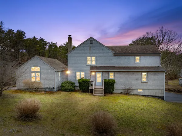 $1,100,000 | 2 Short Lots Lane, Truro, MA 02666