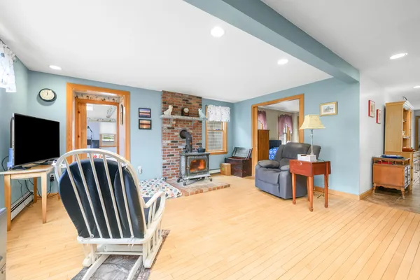 $1,100,000 | 2 Short Lots Lane, Truro, MA 02666