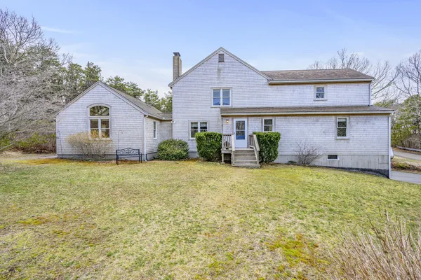 $1,100,000 | 2 Short Lots Lane, Truro, MA 02666