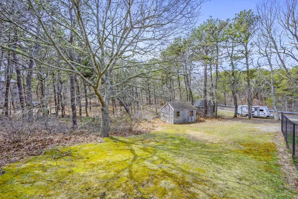 $1,100,000 | 2 Short Lots Lane, Truro, MA 02666