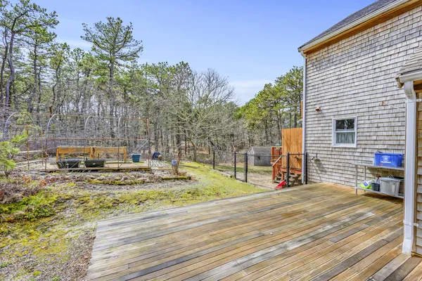 $1,100,000 | 2 Short Lots Lane, Truro, MA 02666