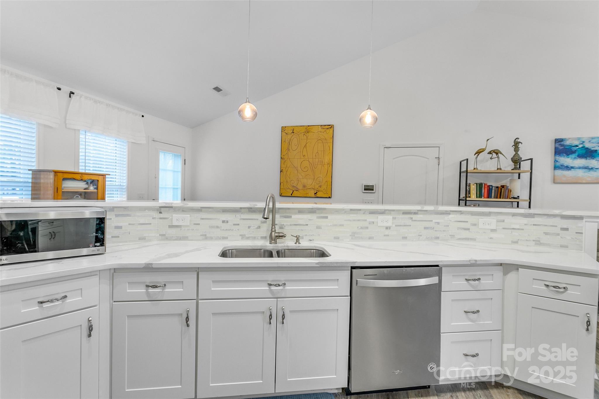 1715 Chestnut Grove Road King, NC 27021 - Photo 10 of 33 Gallery Image 10