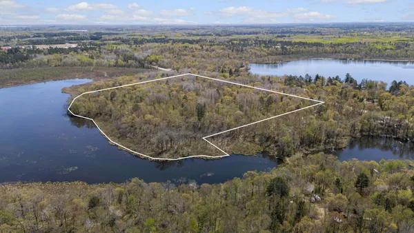$1,400,000 | 3918 County Road 168, Pequot Lakes, MN 56472