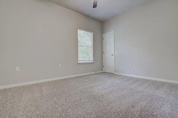 $2,795 | 1702 Singleton Avenue, Unit A, Austin, TX 78702