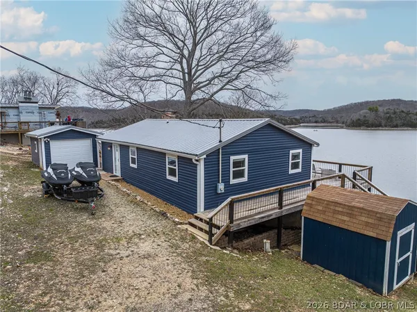 $425,000 | 1522 Duncan Drive, Edwards, MO 65326