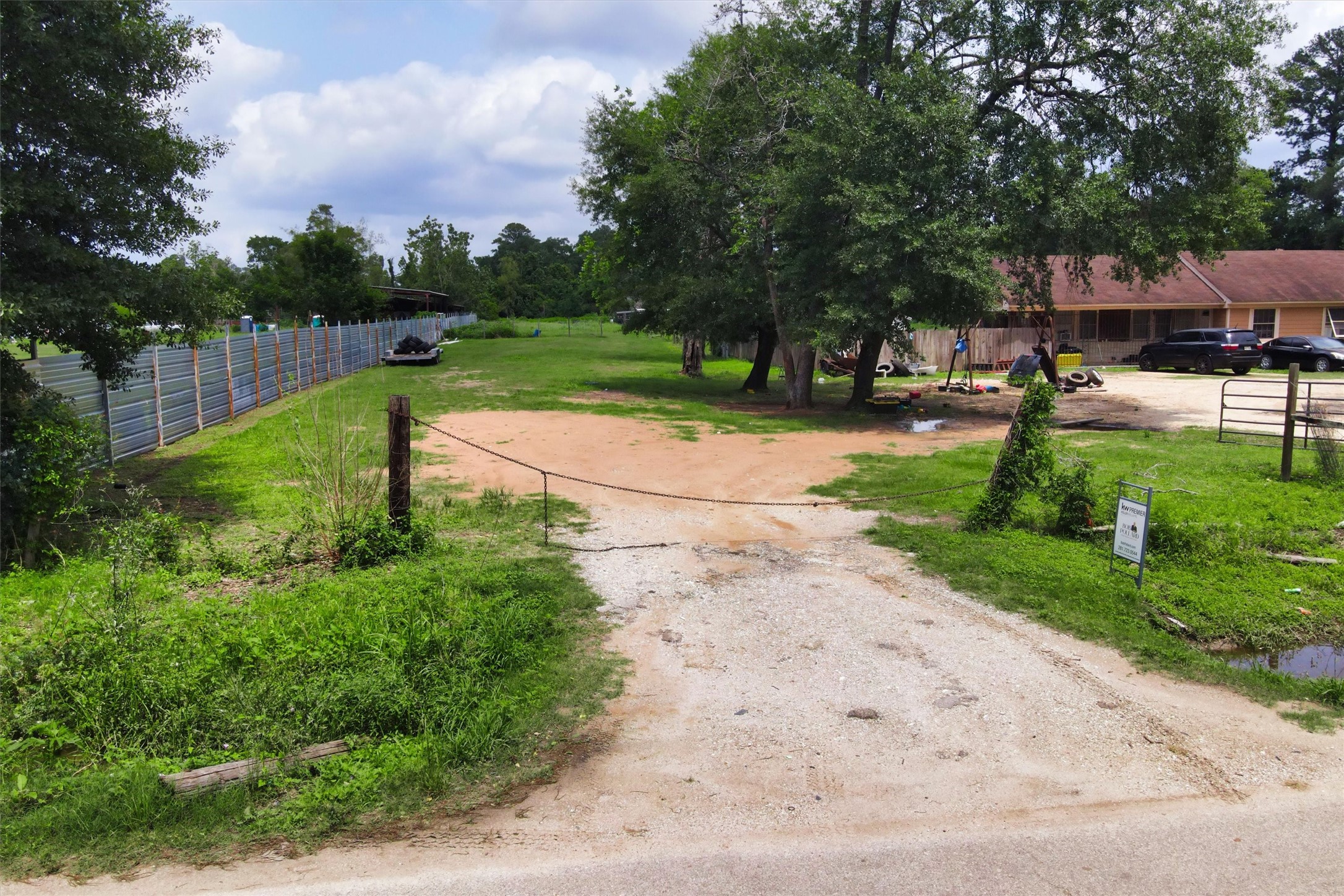 2216 Wilburforce Street Houston, TX 77091 - Photo 7 of 20