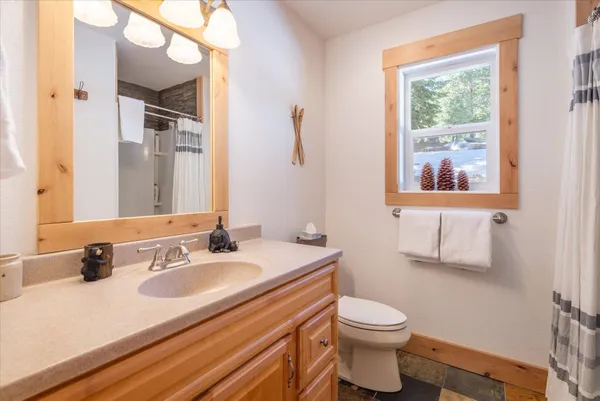 $750,000 | 50638 Hemlock Court, Soda Springs, CA 95728