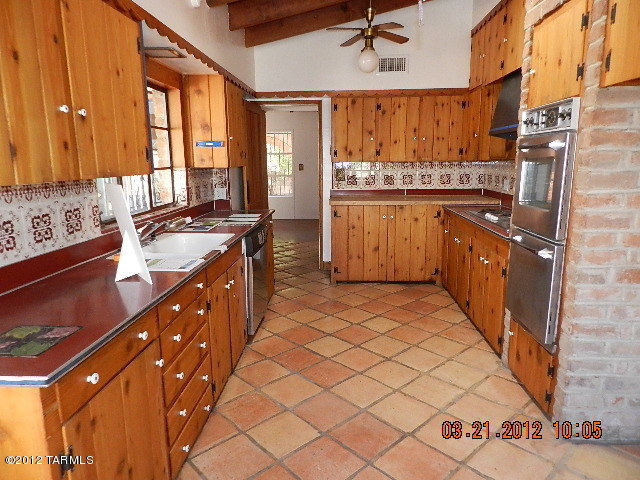 320 South Country Club Road Tucson, AZ 85716 - Photo 14 of 38 Gallery Image 14