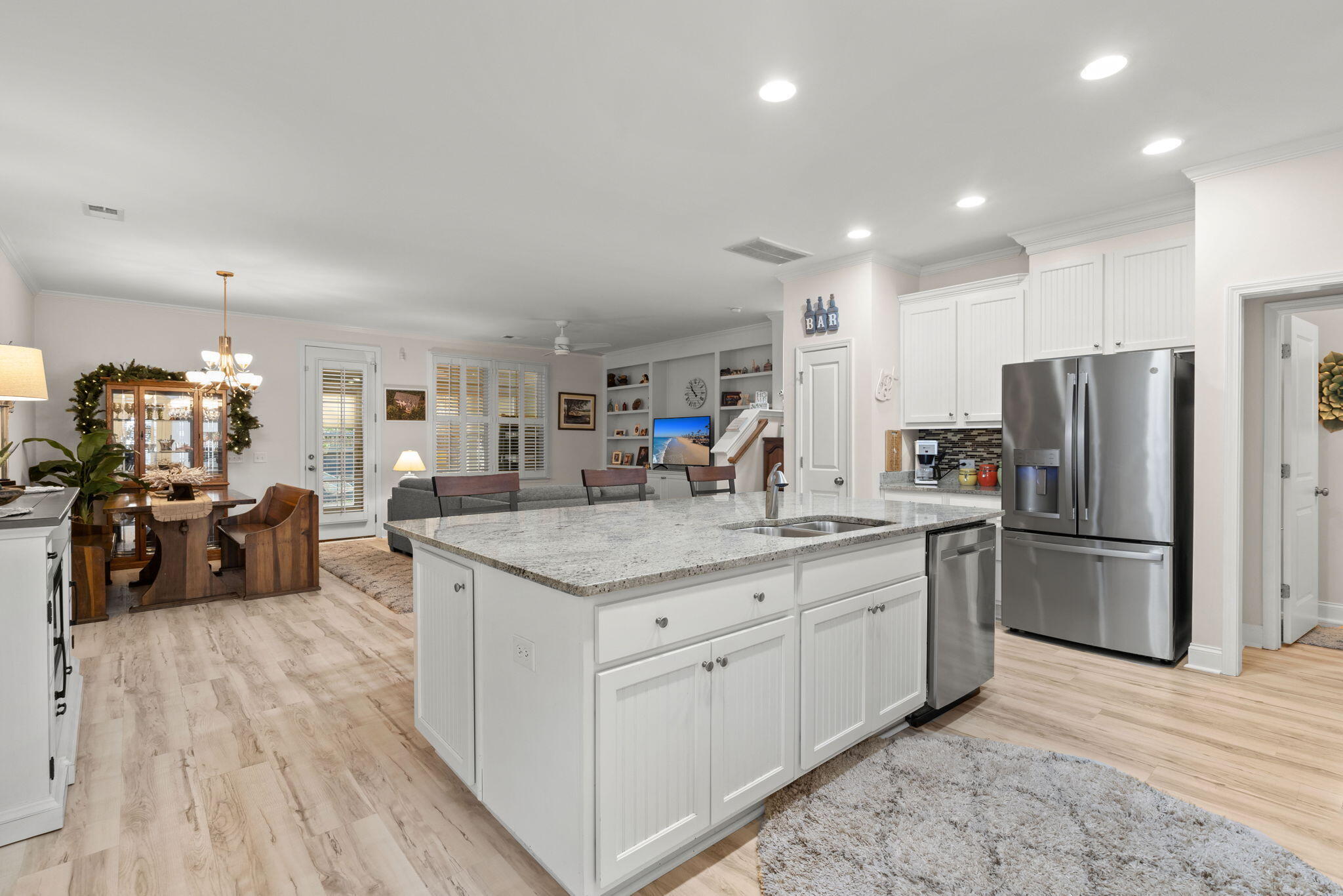 2008 Kings Gate Lane Mount Pleasant, SC 29466 - Photo 11 of 40 Kitchen!