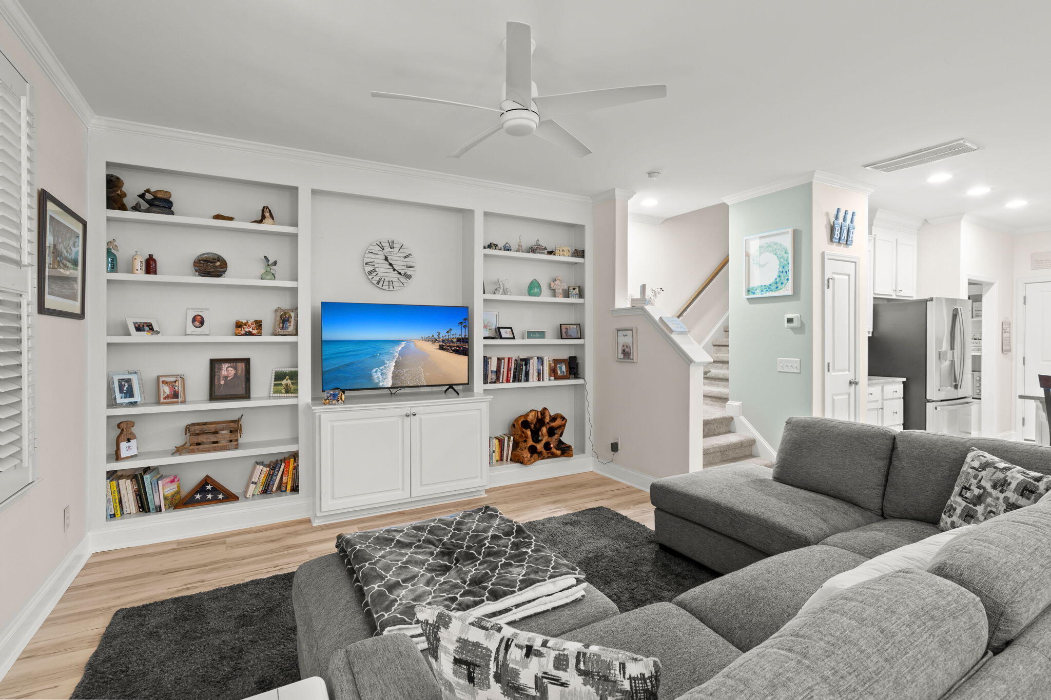 2008 Kings Gate Lane Mount Pleasant, SC 29466 - Photo 13 of 40 Living room!