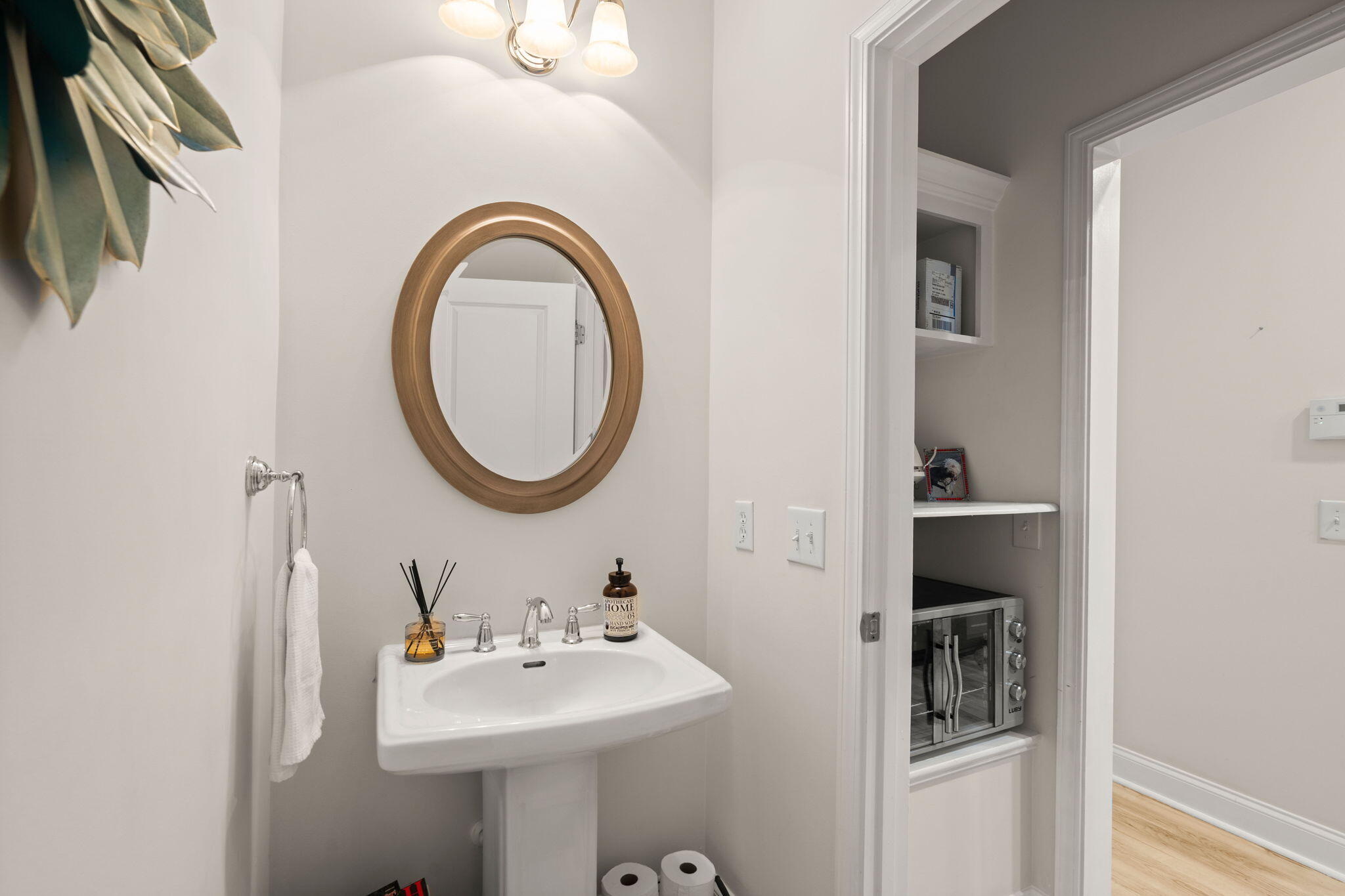 2008 Kings Gate Lane Mount Pleasant, SC 29466 - Photo 21 of 40 powder room