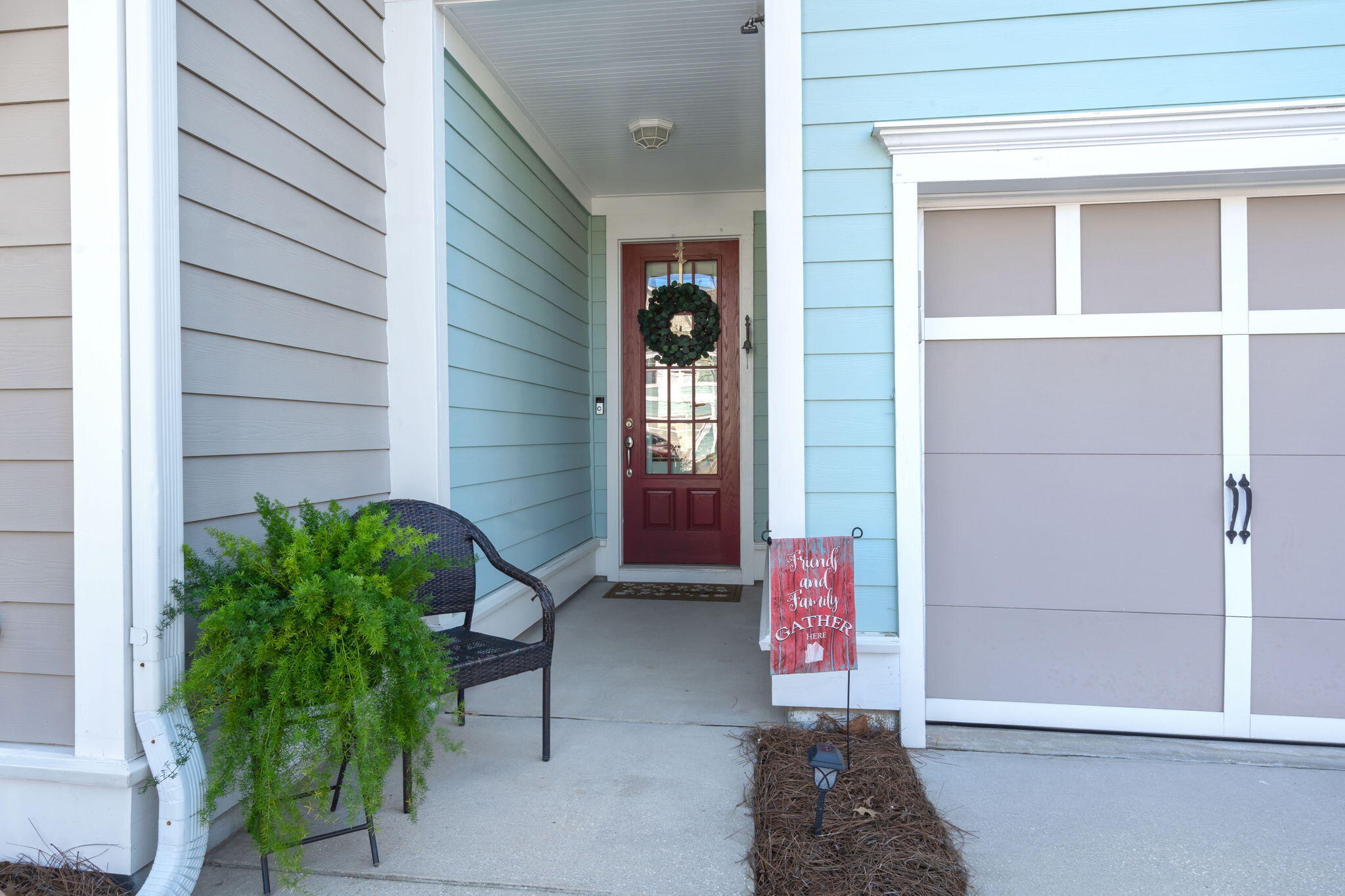 2008 Kings Gate Lane Mount Pleasant, SC 29466 - Photo 4 of 40 Front porch walkway