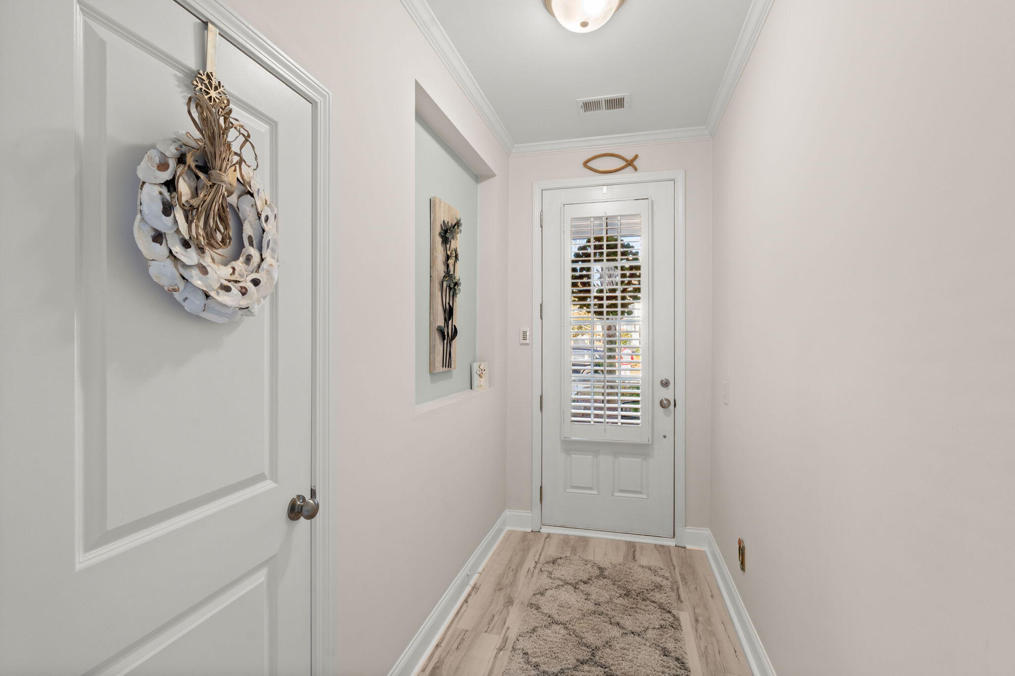 2008 Kings Gate Lane Mount Pleasant, SC 29466 - Photo 5 of 40 Main Foyer