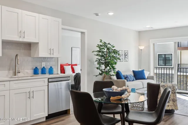 $3,400 | 258 Morris Avenue, Unit 501A, Long Branch, NJ 07740