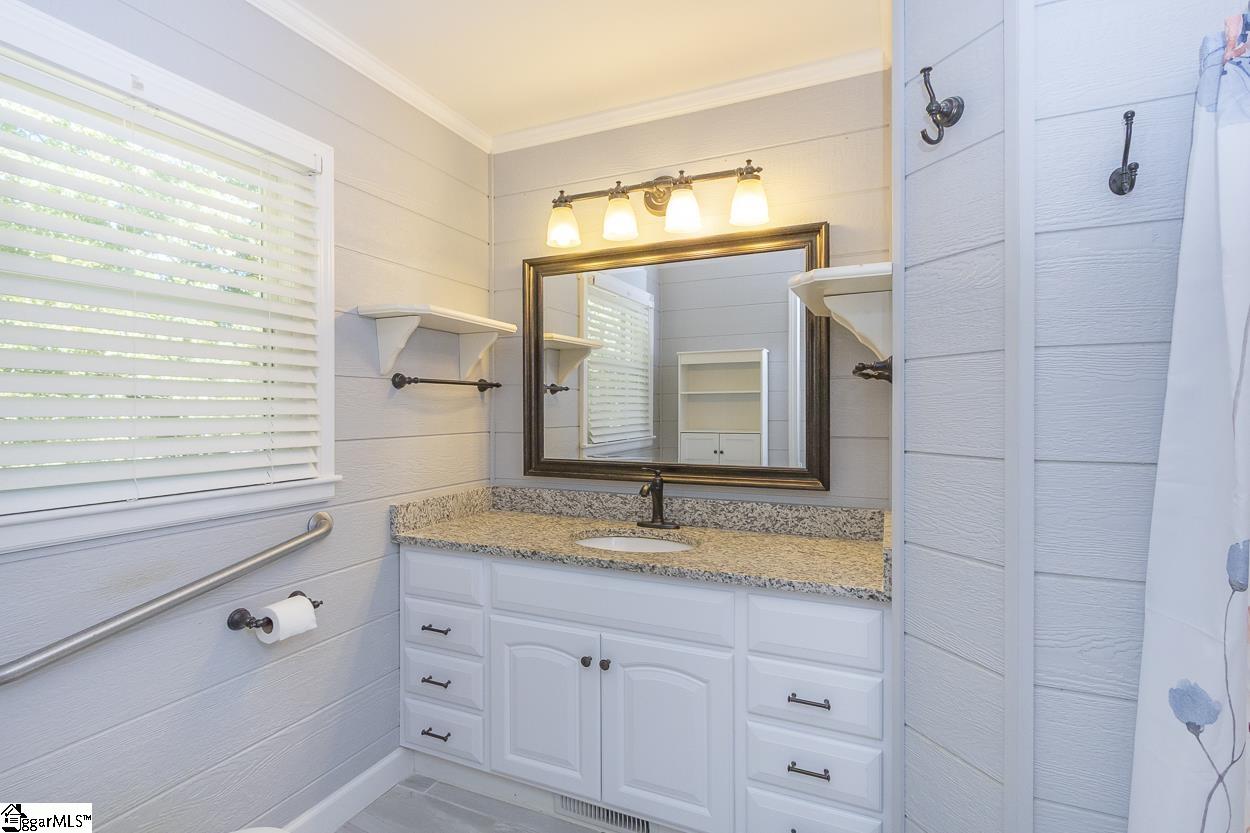 105 Hillandale Road Seneca, SC 29672 - Photo 19 of 50 Gallery Image 19
