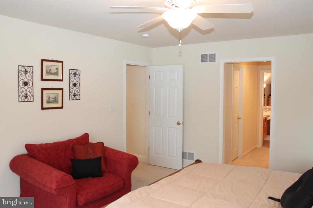 279 Squire Lane Lititz, PA 17543 - Photo 15 of 34 Gallery Image 15