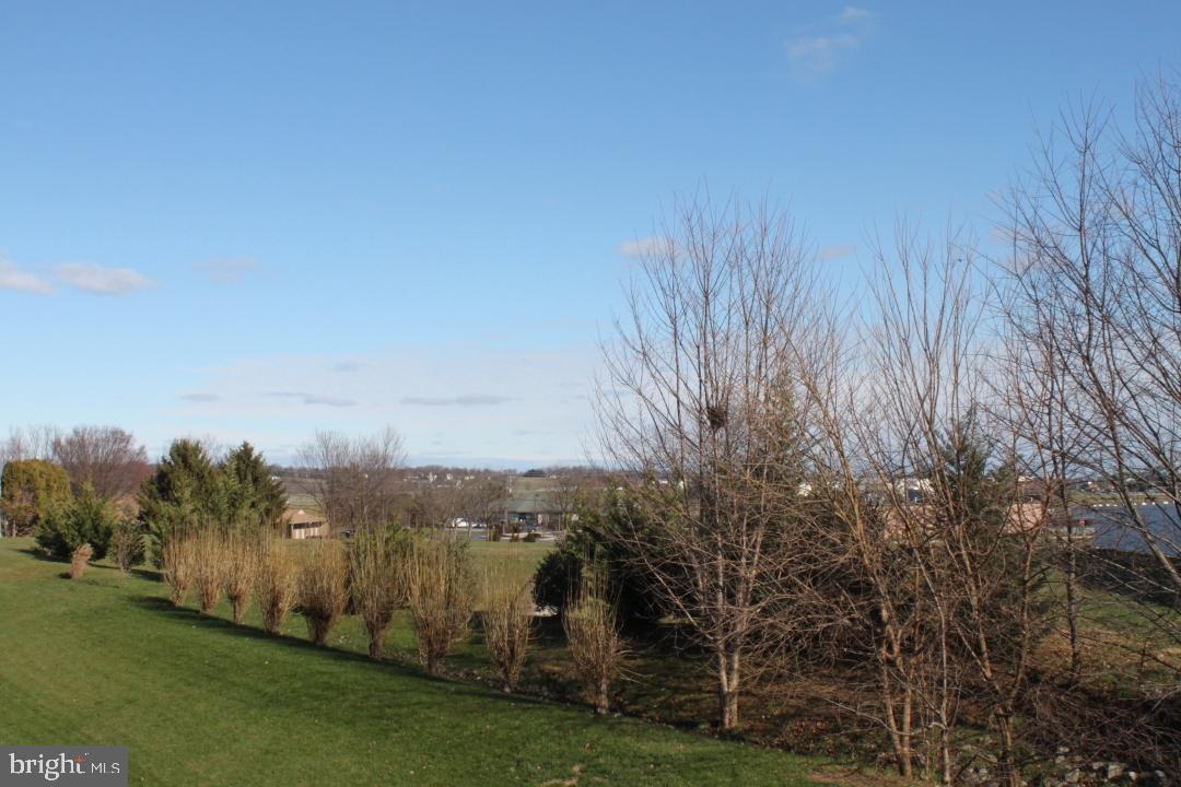 279 Squire Lane Lititz, PA 17543 - Photo 32 of 34 Gallery Image 32