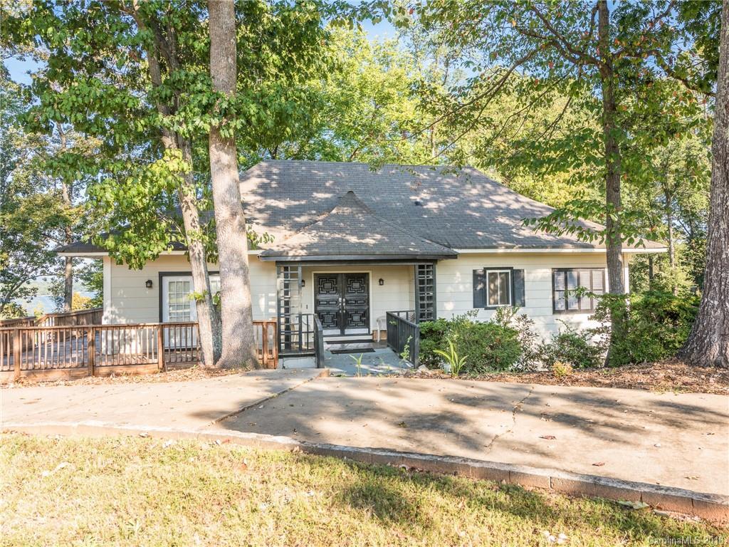 8019 Kiwi Point Tega Cay, SC 29708 - Photo 1 of 36