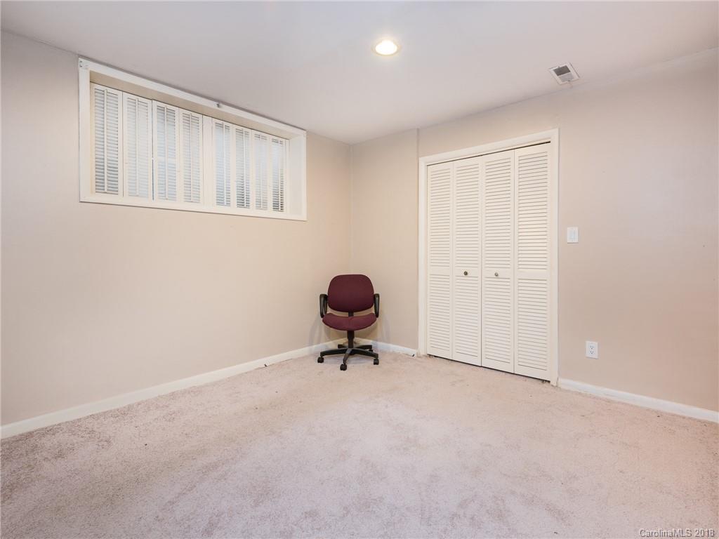 8019 Kiwi Point Tega Cay, SC 29708 - Photo 27 of 36