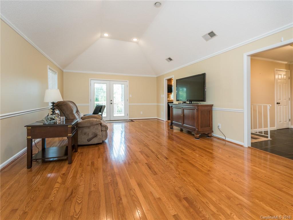 8019 Kiwi Point Tega Cay, SC 29708 - Photo 8 of 36