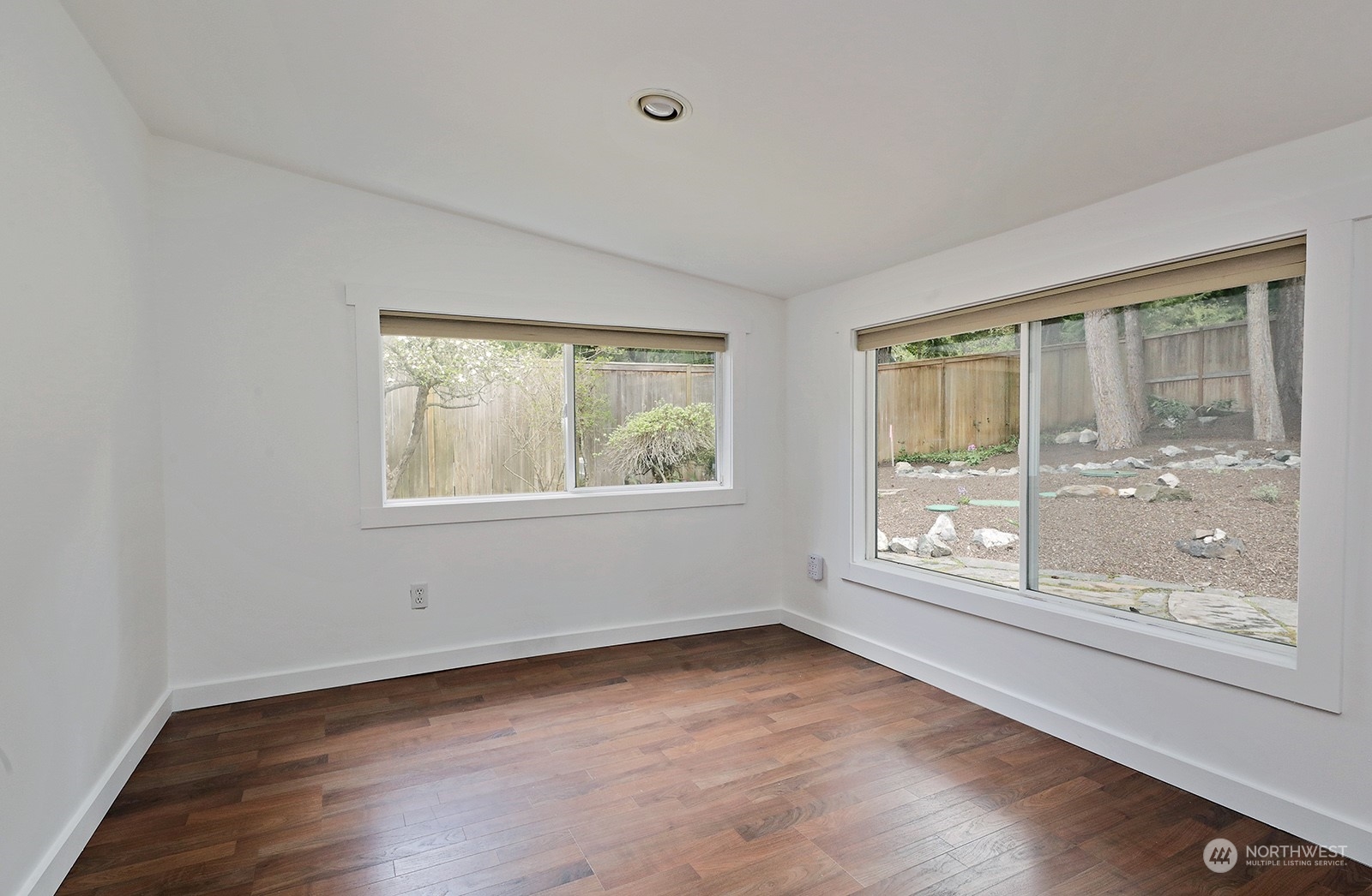 5880 Mutiny Bay Road Freeland, WA 98249 - Photo 26 of 40 a view of an empty room with a window