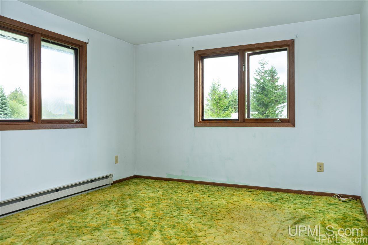 3193 West Gulliver Lake Road Gulliver, MI 49840 - Photo 20 of 28
