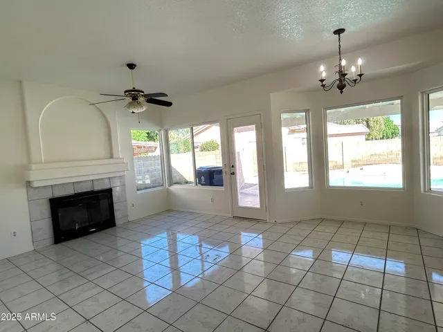 $2,675 | 3121 North 113th Lane, Avondale, AZ 85392