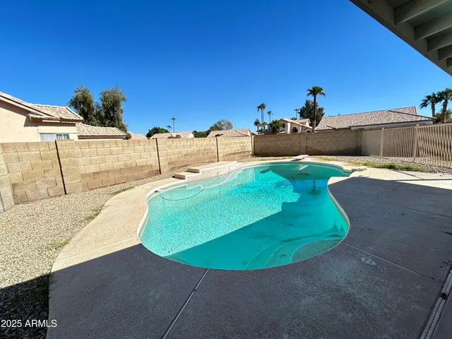 $2,675 | 3121 North 113th Lane, Avondale, AZ 85392