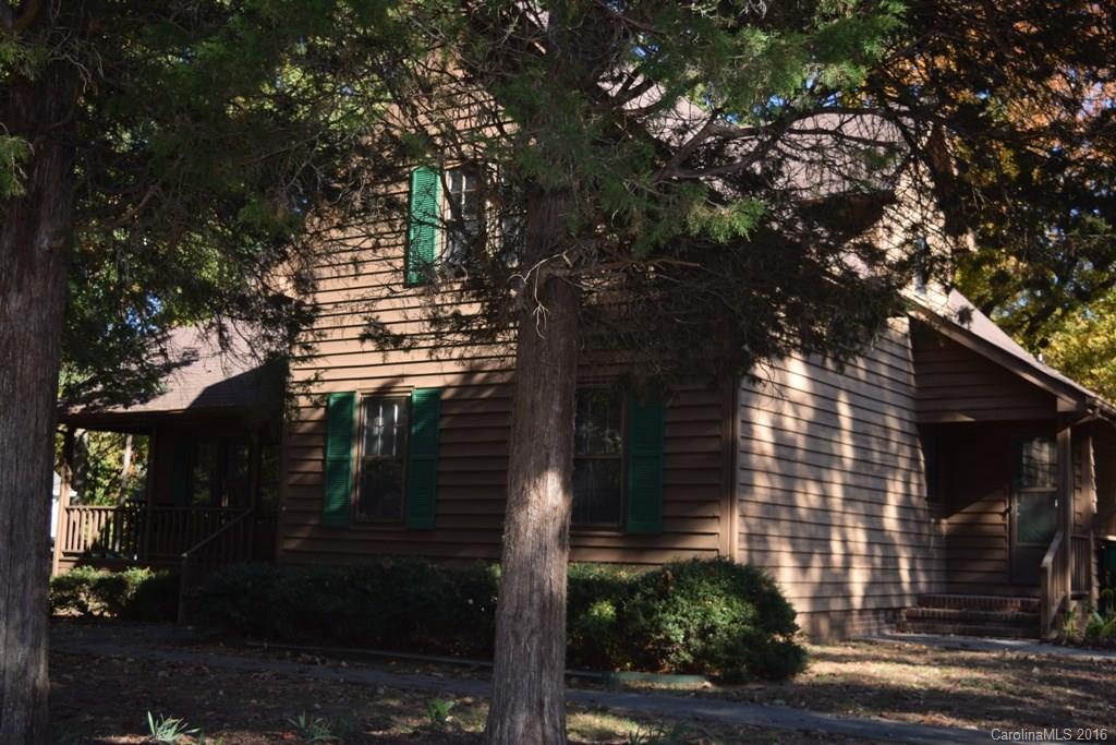 10933 Painted Tree Road Charlotte, NC 28226 - Photo 2 of 17 Gallery Image 2