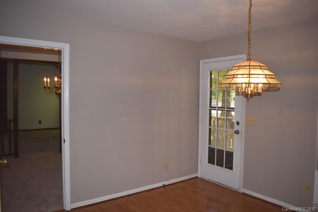 10933 Painted Tree Road Charlotte, NC 28226 - Photo 8 of 17 Gallery Image 8