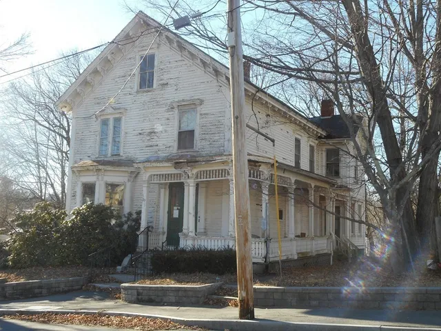 $200,000 | 29 Bacon Street, Warren, MA 01083