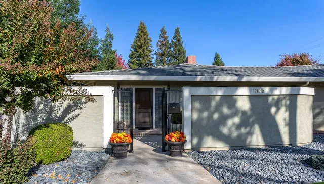 a view of outdoor space