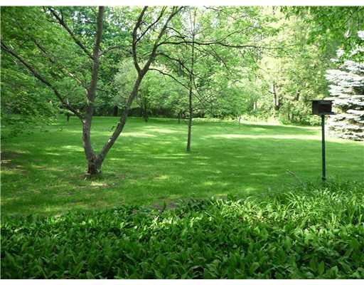 4790 Dutch Ridge Road Beaver, PA 15009 - Photo 2 of 11 Yard/Garden.