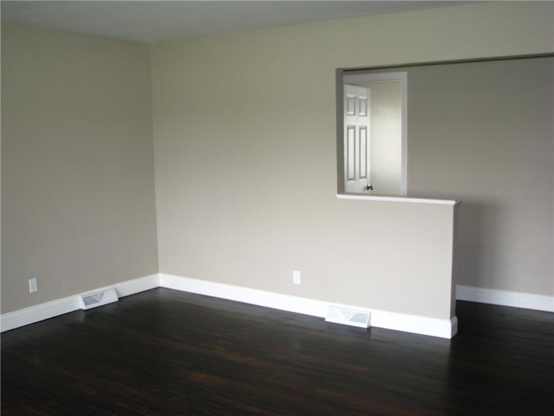 125 Mowry Road Monaca, PA 15061 - Photo 13 of 22 Living Room.
