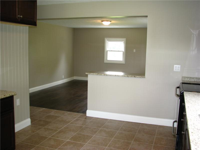 125 Mowry Road Monaca, PA 15061 - Photo 5 of 22 Kitchen.