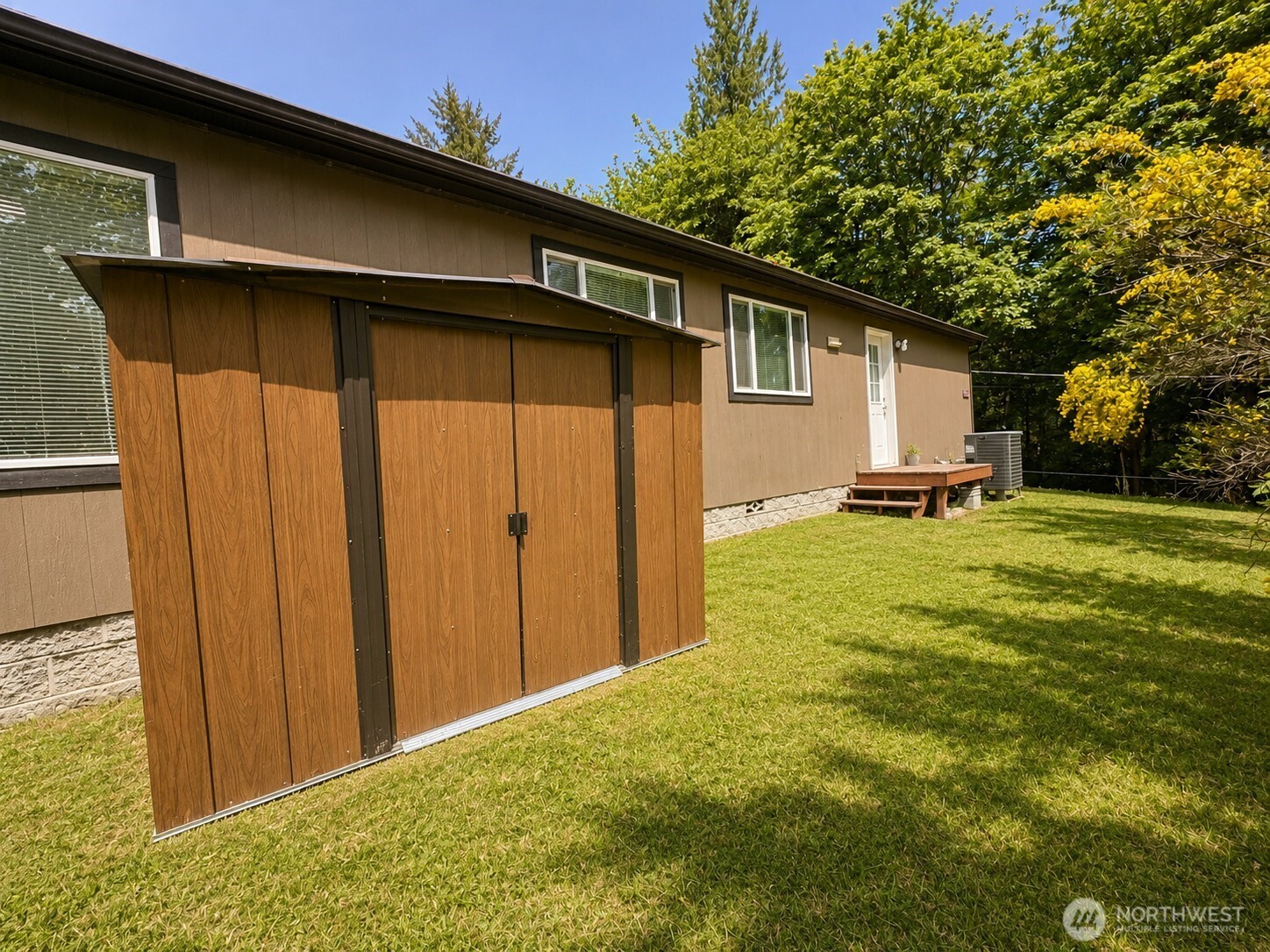 1611 East North Bay Road Allyn, WA 98524 - Photo 24 of 32