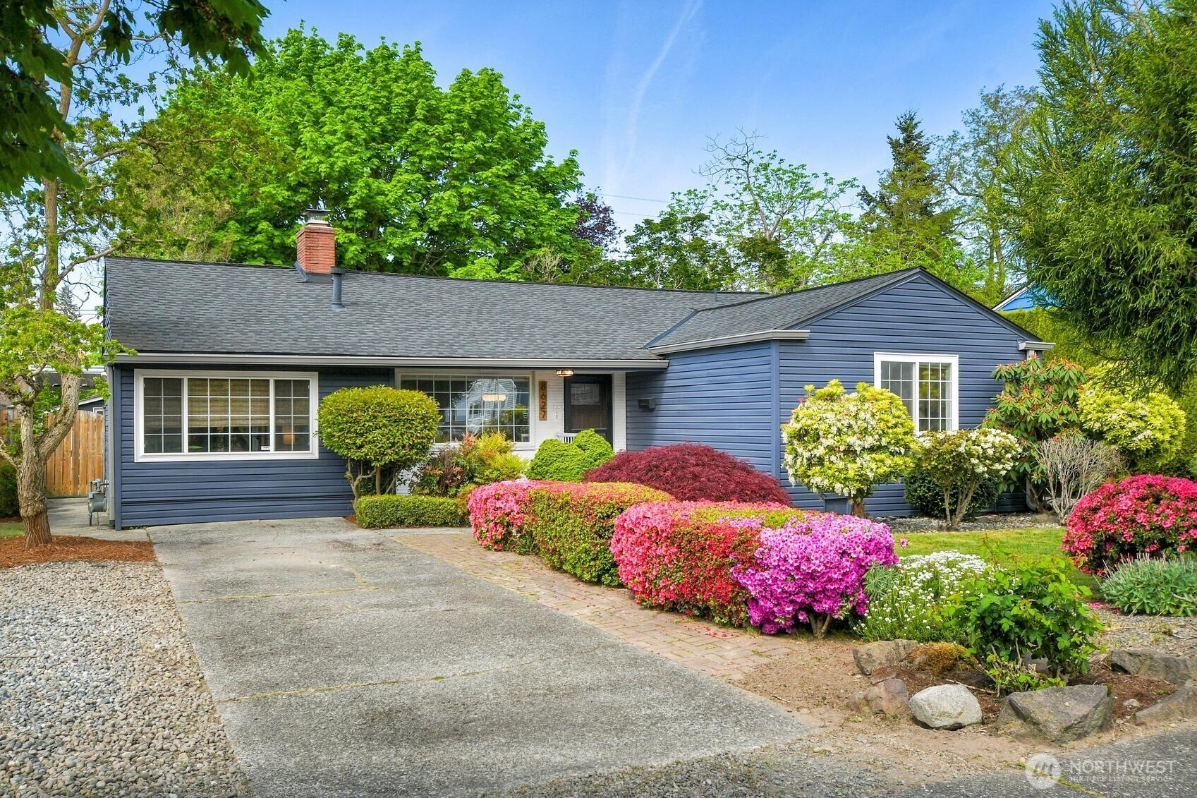 8627 34th Avenue Southwest Seattle, WA 98126 - Photo 1 of 20