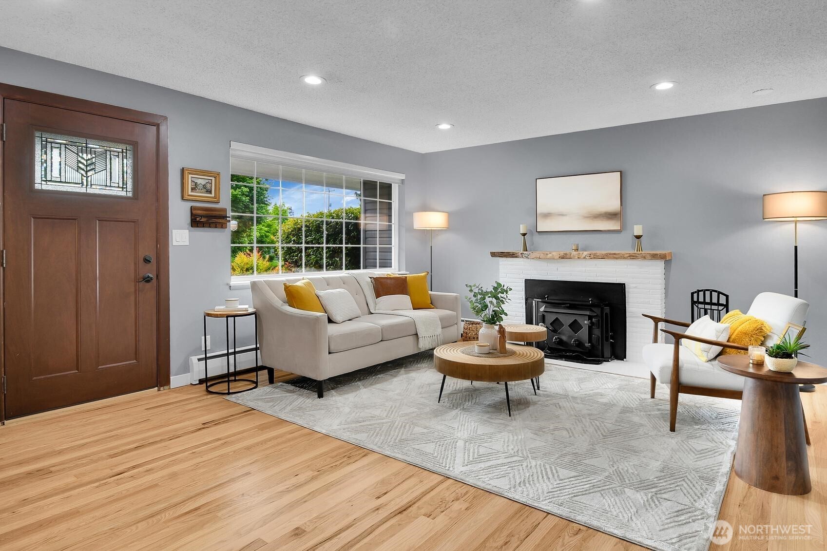 8627 34th Avenue Southwest Seattle, WA 98126 - Photo 3 of 20
