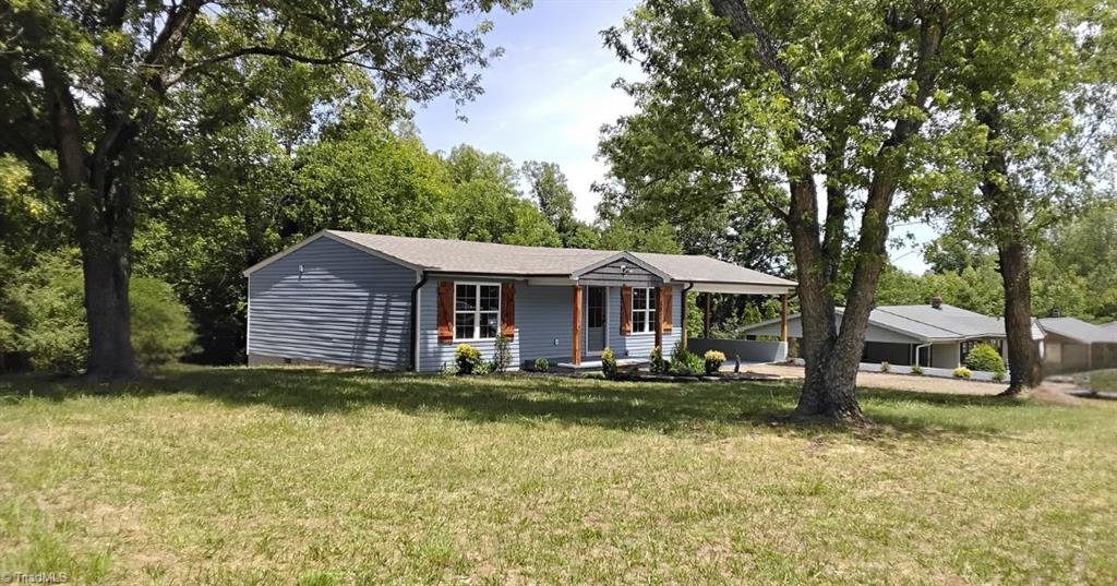 487 Brooks Road Reidsville, NC 27320 - Photo 4 of 30
