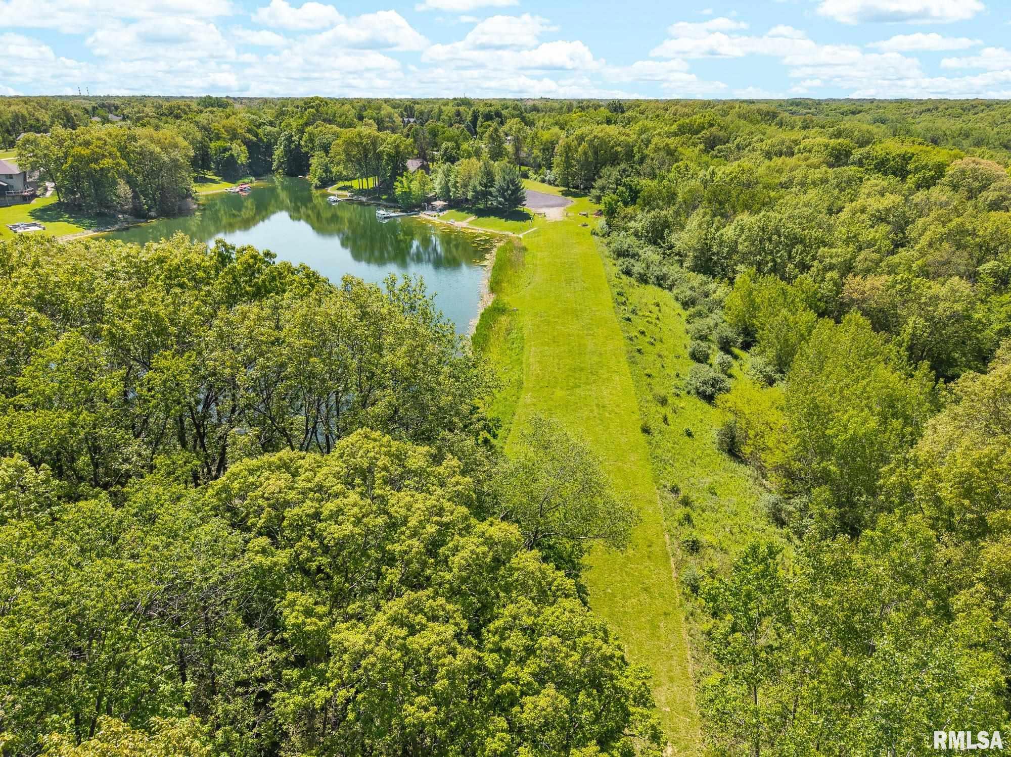 South Walnut Point Drive Mapleton, IL 61547 - Photo 17 of 48
