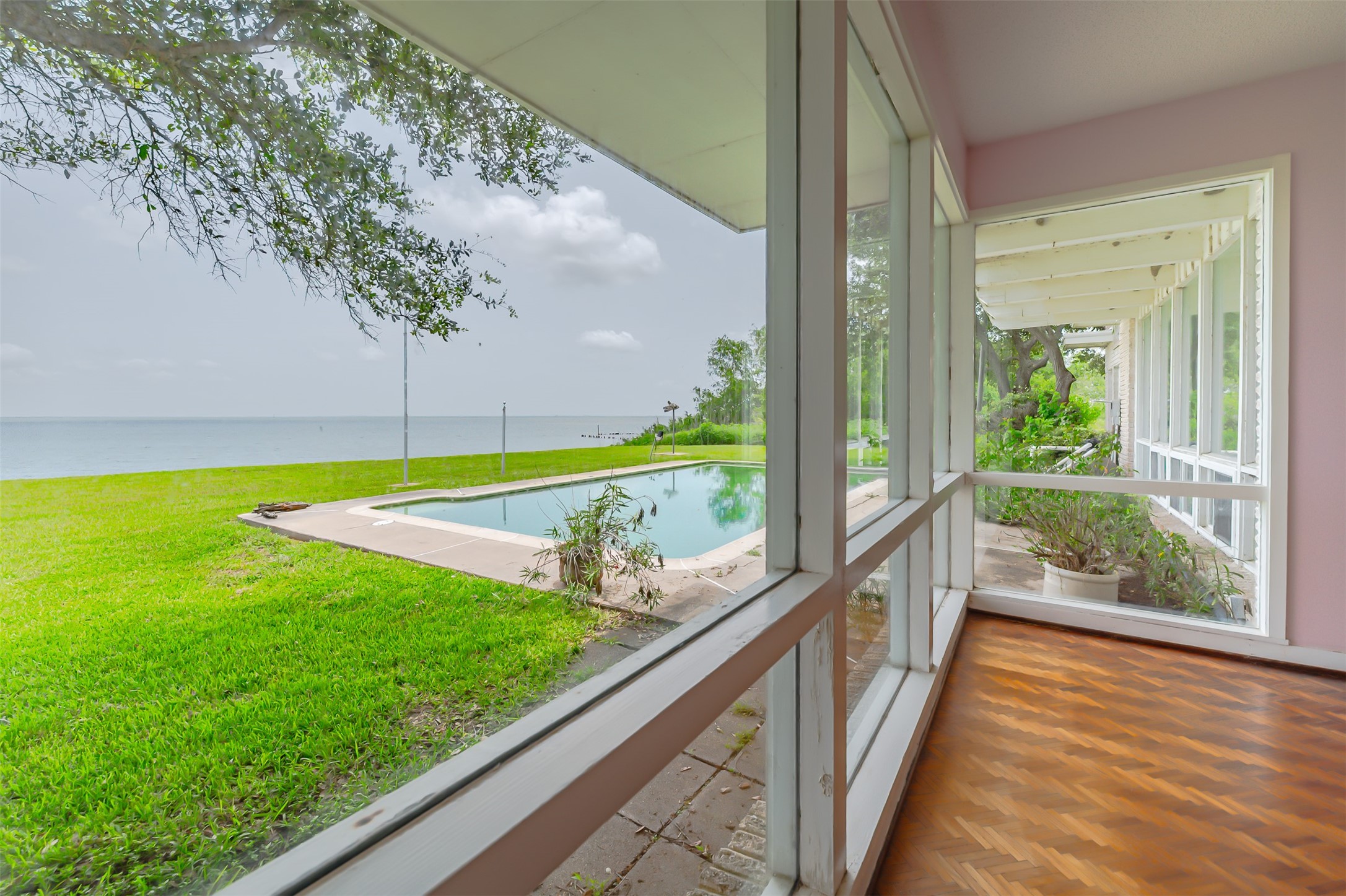 1700 South Virginia Street Port Lavaca, TX 77979 - Photo 16 of 49