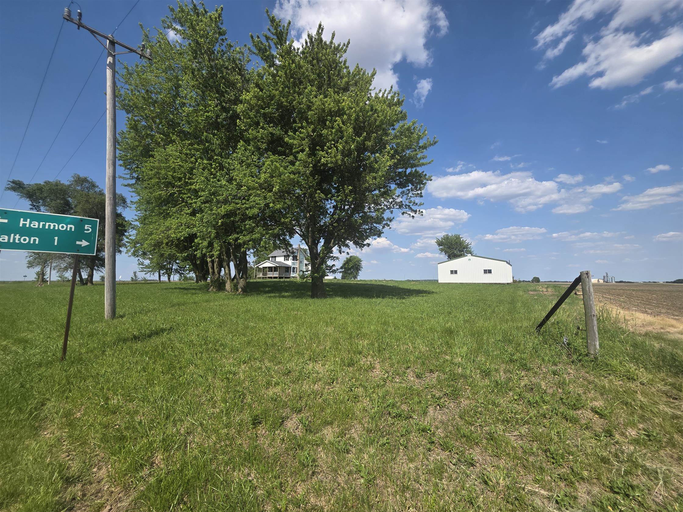 903 Sterling Road Dixon, IL 61021 - Photo 7 of 24 a view of a garden
