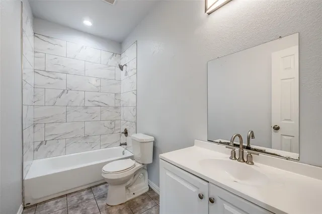 $1,999 | 3305 Francis Drive, Fort Worth, TX 76116