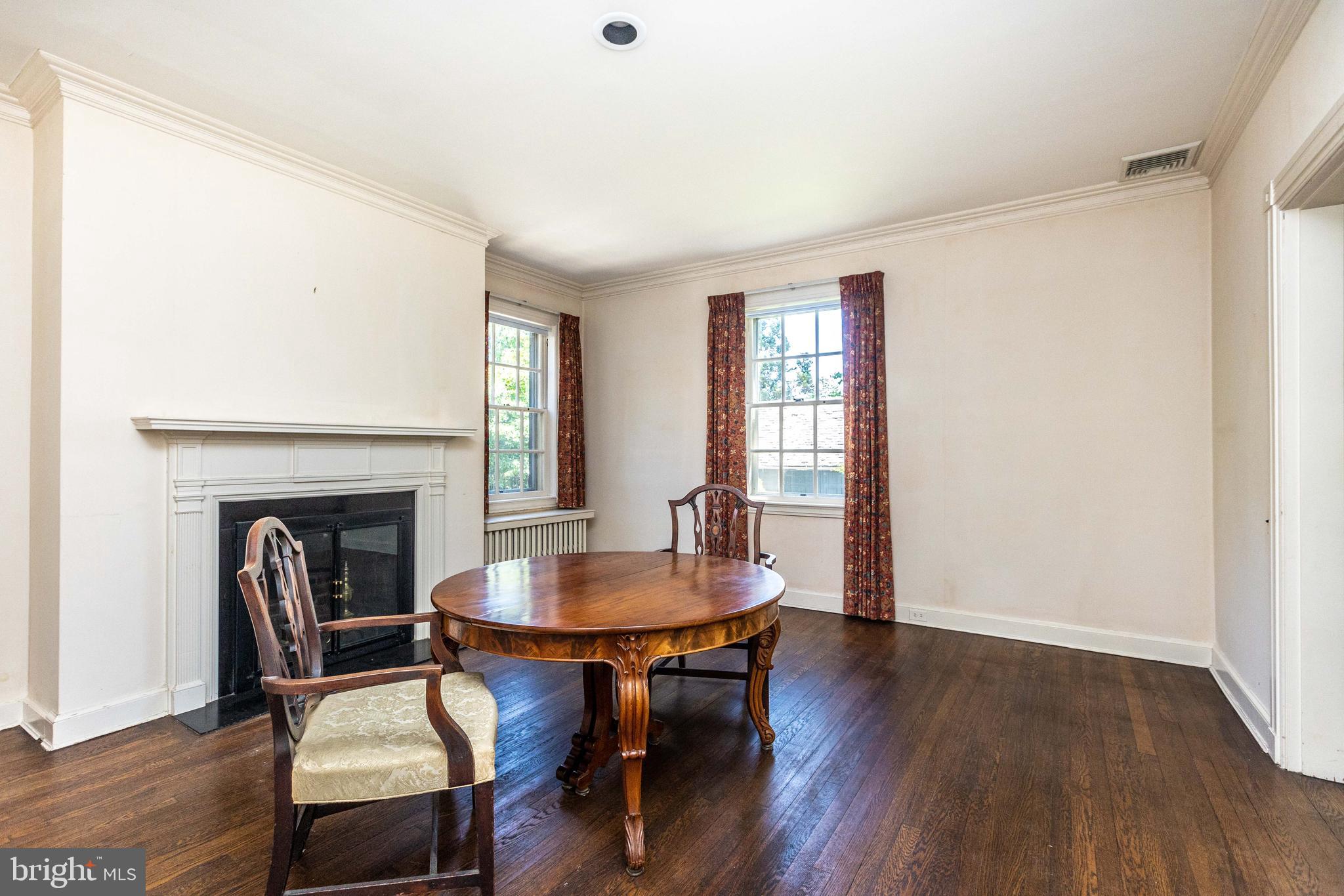 29 Warrenton Road Baltimore, MD 21210 - Photo 9 of 65 Dining room