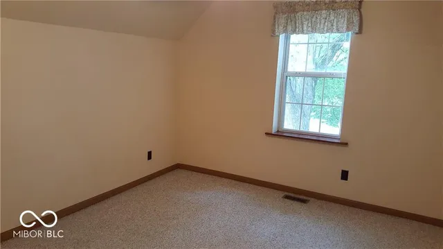 $750 | 325 South East Street, Lebanon, IN 46052