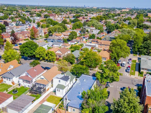 $490,000 | 3507 North Narragansett Avenue, Chicago, IL 60634