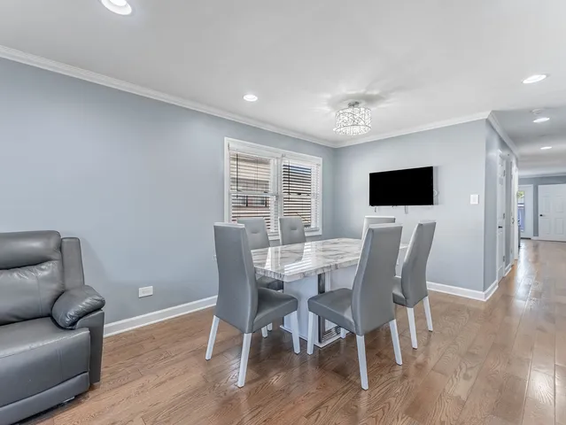 $490,000 | 3507 North Narragansett Avenue, Chicago, IL 60634