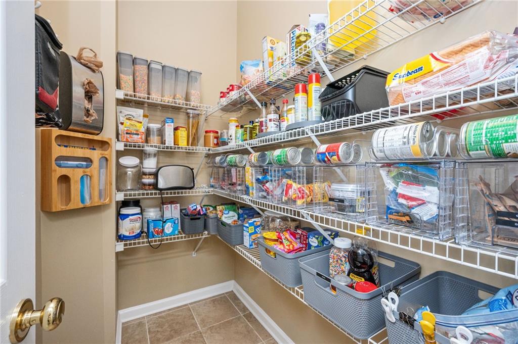 1050 Longpointe Pass Alpharetta, GA 30005 - Photo 21 of 48