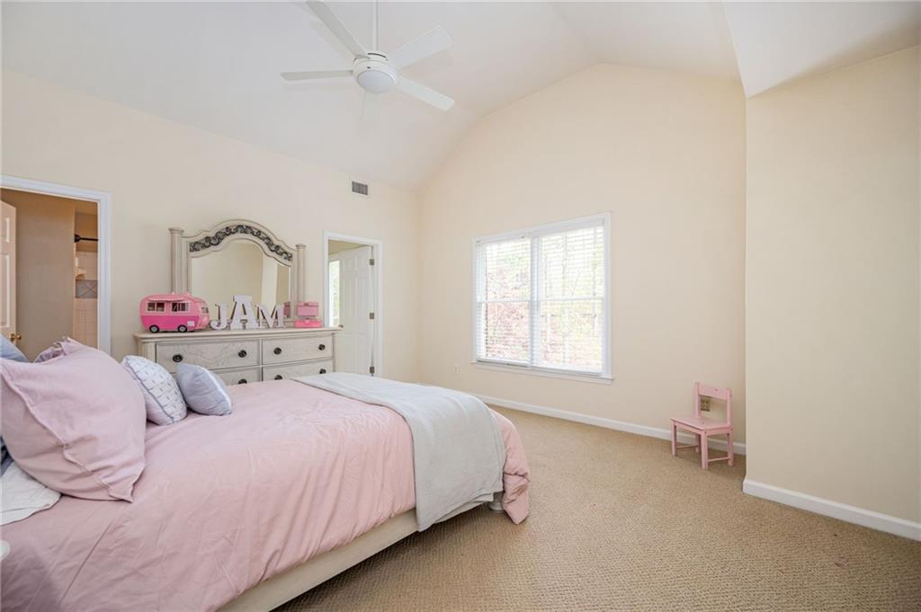 1050 Longpointe Pass Alpharetta, GA 30005 - Photo 29 of 48